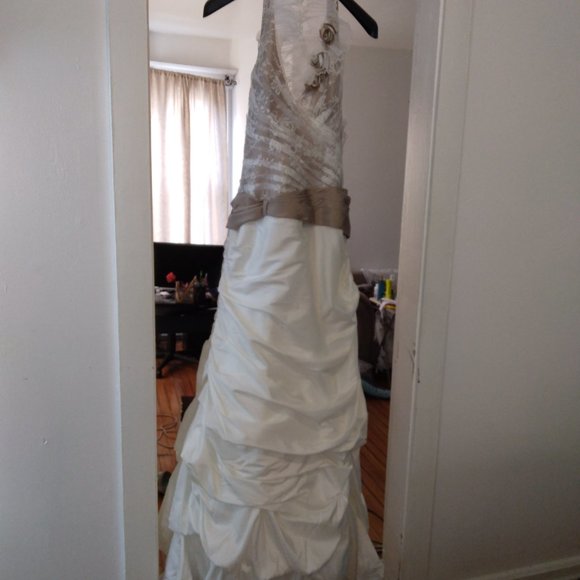 NWT OreaSposa wedding gown - Picture 5 of 8